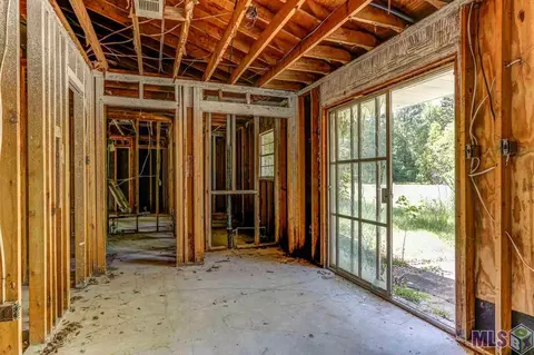 29055 S Anne, Walker, LA 70785 photo 8