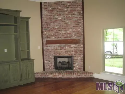 23222 Carson Dr, Pride, LA 70770 photo 6