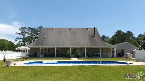 33281 Nancy Dr, Walker, LA 70785 photo 4