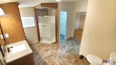 32700 Bill Williams Rd, Walker, LA 70785 photo 6