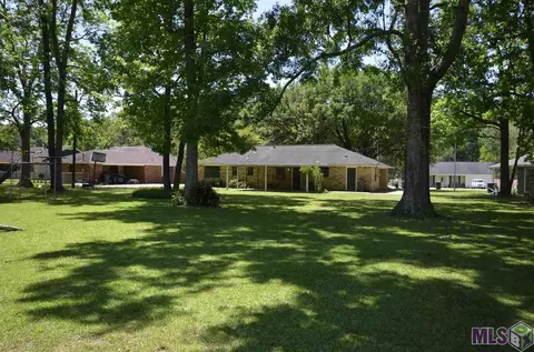 10212 Ardoon Dr, Baker, LA 70714 photo 3