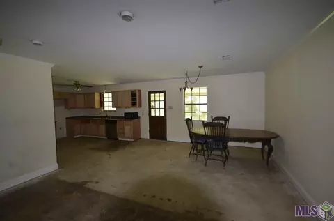 10212 Ardoon Dr, Baker, LA 70714 photo 7
