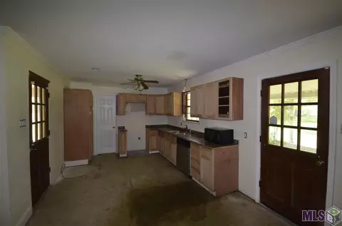 10212 Ardoon Dr, Baker, LA 70714 photo 6