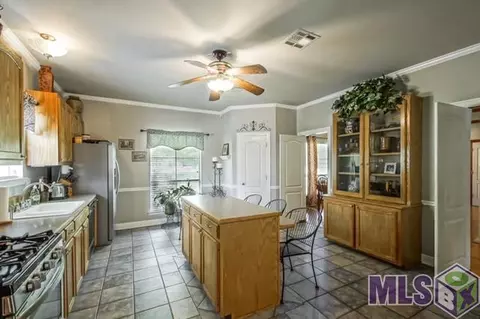 33518 Nancy Dr, Walker, LA 70785 photo 11