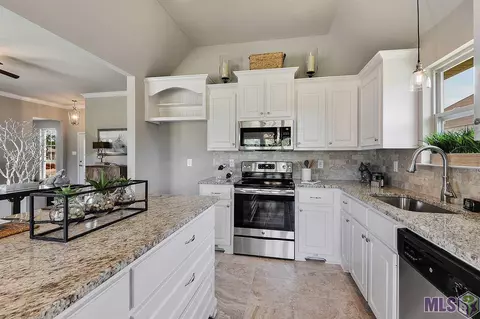 31374 Sevenmill Dr, Walker, LA 70785 photo 9