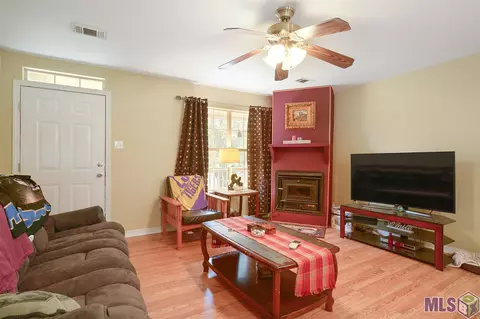 37834 Joe Lee Rd, Walker, LA 70785 photo 2