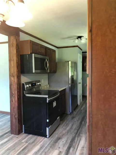 15887 Black Mud Rd, Walker, LA 70785 photo 4