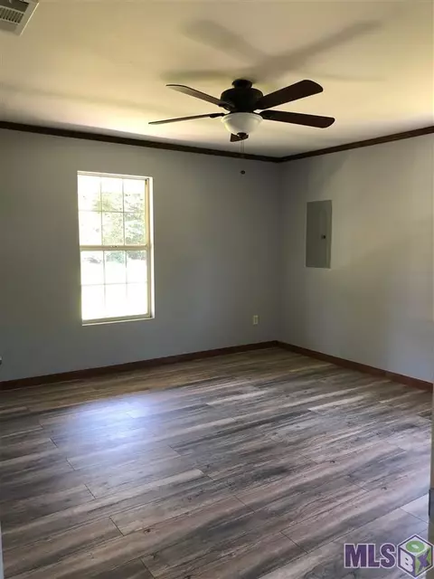 15887 Black Mud Rd, Walker, LA 70785 photo 6