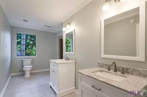 31460 River Pines Dr, Springfield, LA 70462 photo 12