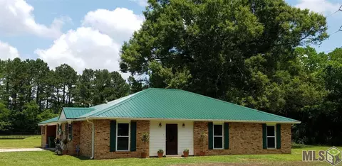 11439 Sandra Dr, Walker, LA 70785 photo 1