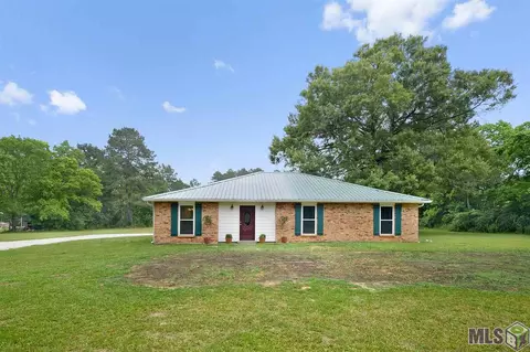 11439 Sandra Dr, Walker, LA 70785 photo 2