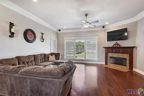 12773 Ruby Lake Dr, Walker, LA 70785 photo 3