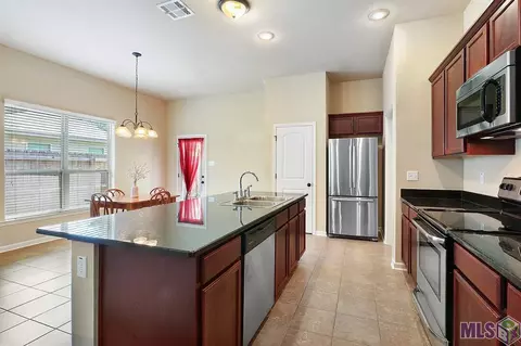 738 Northbrook Dr, Baton Rouge, LA 70820 photo 3