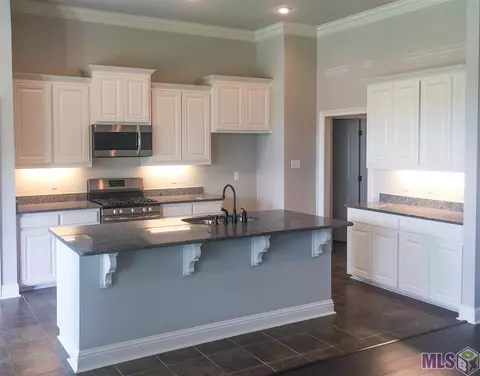 4113 Sandbar Dr, Addis, LA 70710 photo 2