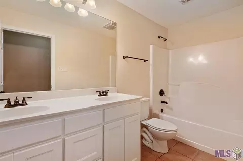 12721 Darby Dr, Walker, LA 70785 photo 10