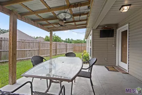 12721 Darby Dr, Walker, LA 70785 photo 9