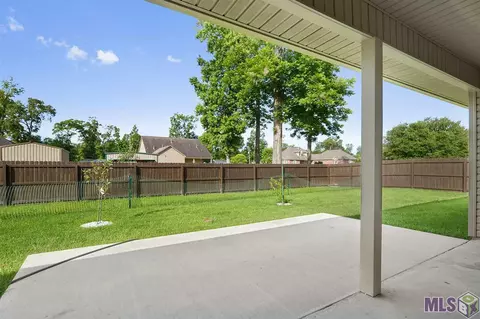 3345 Orleans Quarters Dr, Brusly, LA 70719 photo 11