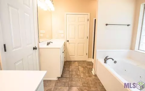 13901 Friendship Rd, Walker, LA 70785 photo 21