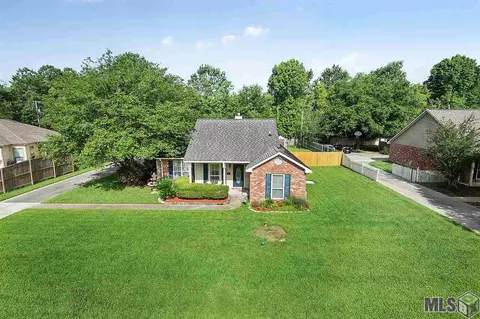 32407 Granite Cove Pl, Walker, LA 70785 photo 1