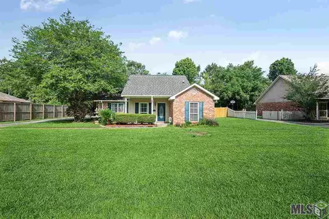 32407 Granite Cove Pl, Walker, LA 70785 photo 2