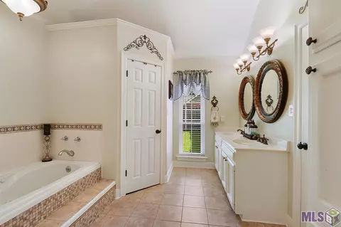 32407 Granite Cove Pl, Walker, LA 70785 photo 7