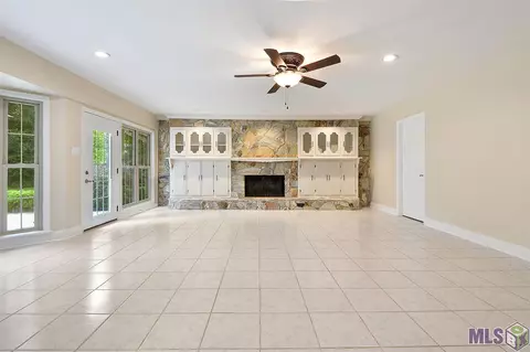 12087 Colyell Dr, Walker, LA 70785 photo 3
