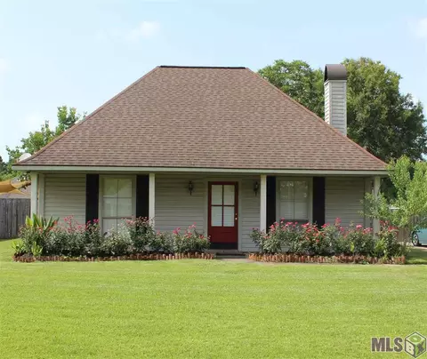 13555 S S Trce, Walker, LA 70785 photo 1