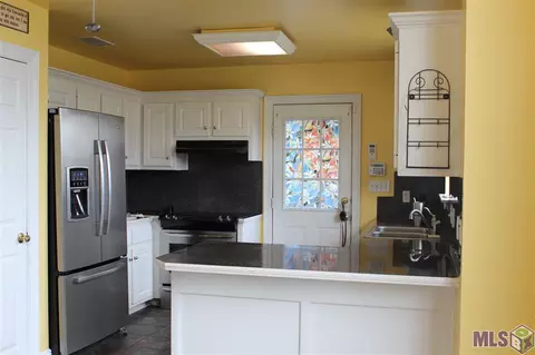 13555 S S Trce, Walker, LA 70785 photo 7