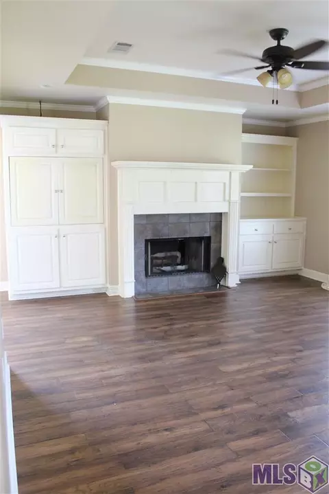 13555 S S Trce, Walker, LA 70785 photo 2