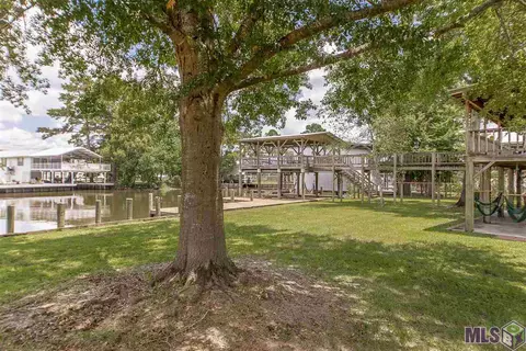 32819 Cypress Dr, Springfield, LA 70462 photo 7