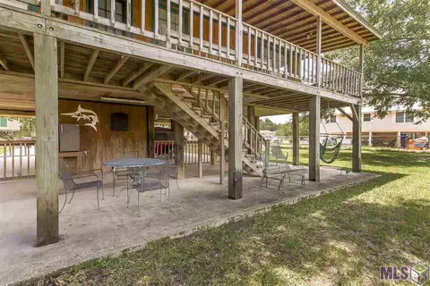 32819 Cypress Dr, Springfield, LA 70462 photo 10