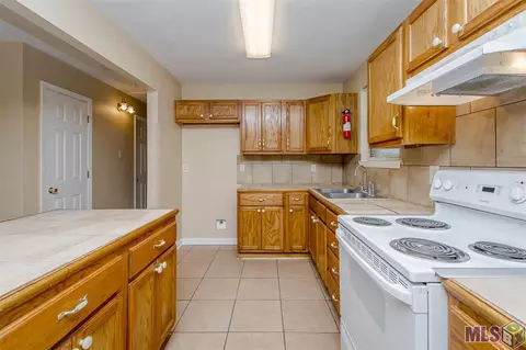 515 Charles Ave, Baker, LA 70714 photo 18
