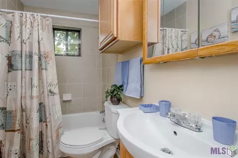 515 Charles Ave, Baker, LA 70714 photo 14