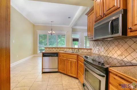 11355 Peaks Ave, Walker, LA 70785 photo 8