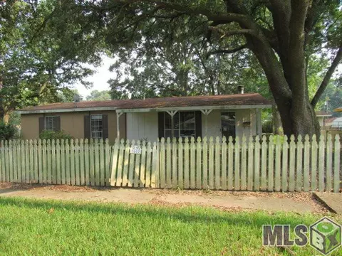 3662 Harrison St, Baker, LA 70714 photo 2
