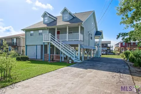 267 Carr Dr, Slidell, LA 70458 photo 2