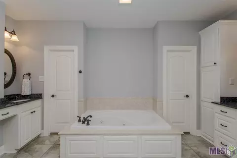 13451 Williamsburg Dr, Walker, LA 70785 photo 27