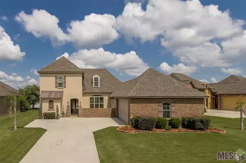 13451 Williamsburg Dr, Walker, LA 70785 photo 2