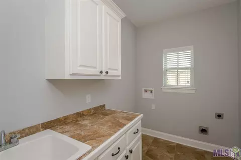 13451 Williamsburg Dr, Walker, LA 70785 photo 35