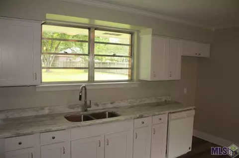 1114 Myrtle St, Baker, LA 70714 photo 10