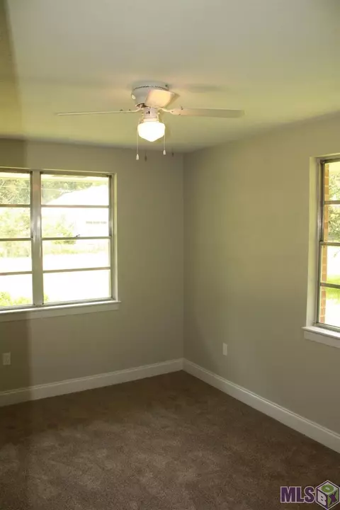 1114 Myrtle St, Baker, LA 70714 photo 15