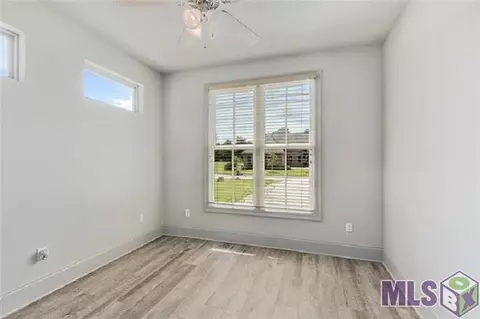 30747 Bluewing Cres, Springfield, LA 70462 photo 13