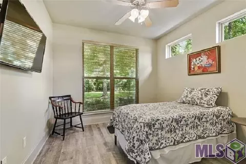 30747 Bluewing Cres, Springfield, LA 70462 photo 15