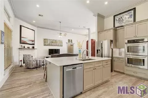 30747 Bluewing Cres, Springfield, LA 70462 photo 10