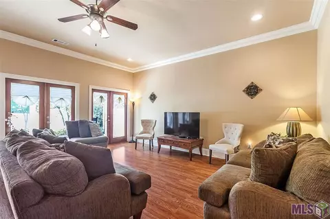 23767 Monarch Pt, Springfield, LA 70462 photo 11