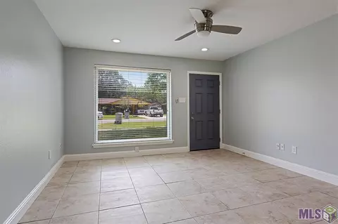 405 Charles Ave, Baker, LA 70714 photo 2