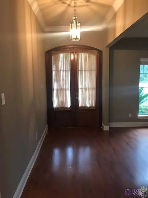 33756 Natures Way, Walker, LA 70785 photo 2