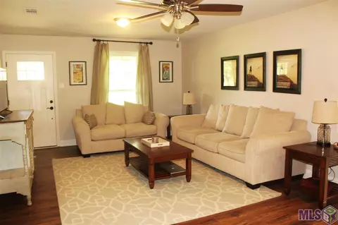 12897 Pleasant Rdg, Walker, LA 70785 photo 4