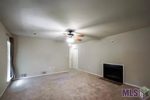12845 Arnold Rd, Walker, LA 70785 photo 4