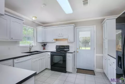 13537 Meadows Crossing Dr, Walker, LA 70785 photo 6